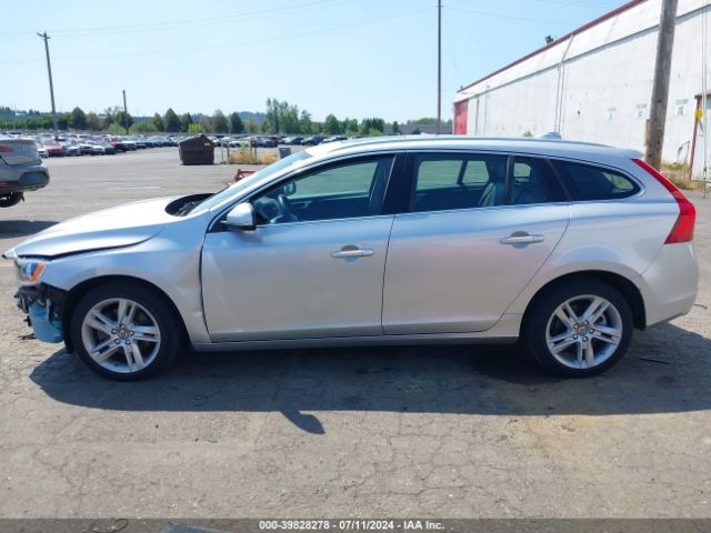 YV126MEB8F1207855 Volvo V60 T5 Premier