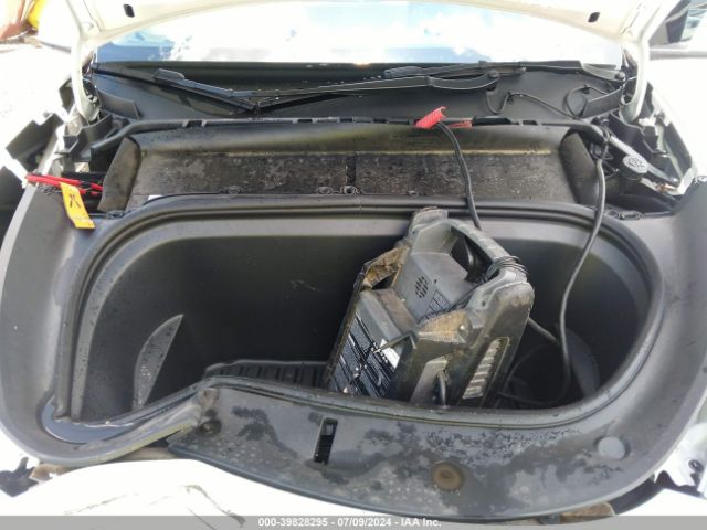 7SAYGDEE7NA012228 Tesla Model Y Long Range Dual Motor All-wheel Drive