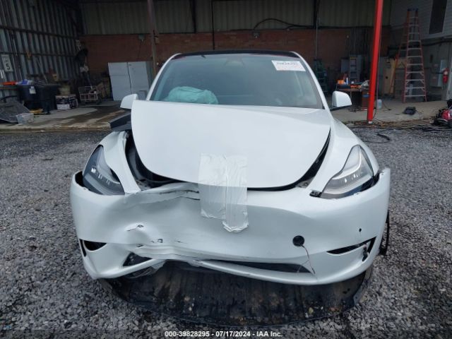 7SAYGDEE7NA012228 Tesla Model Y Long Range Dual Motor All-wheel Drive