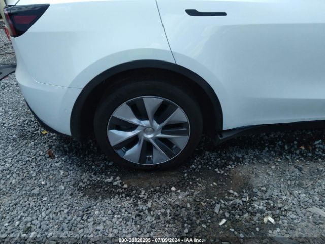 7SAYGDEE7NA012228 Tesla Model Y Long Range Dual Motor All-wheel Drive