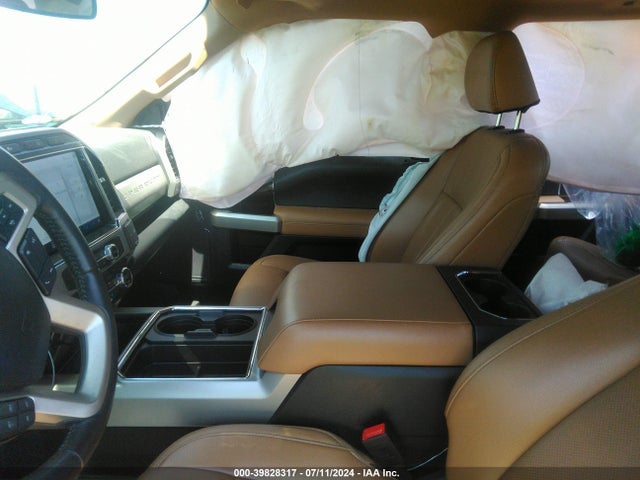 1FT7W2BNXNEF72205 Ford F-250 Lariat