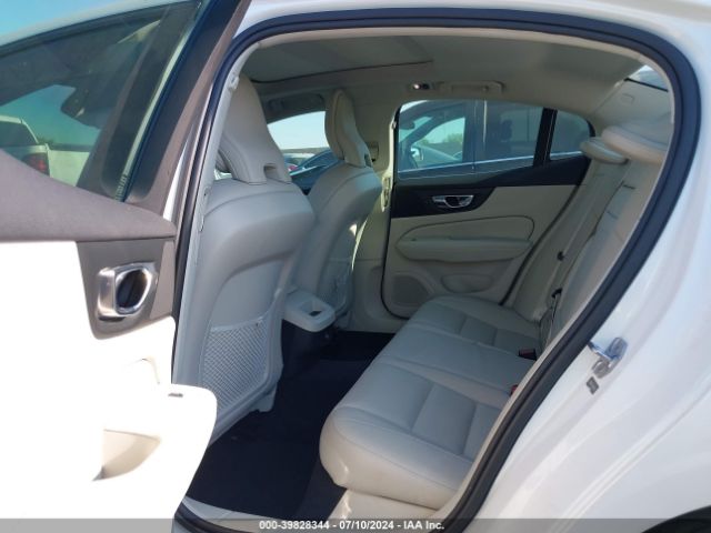 7JR102FK3LG065835 Volvo S60 T5 Momentum