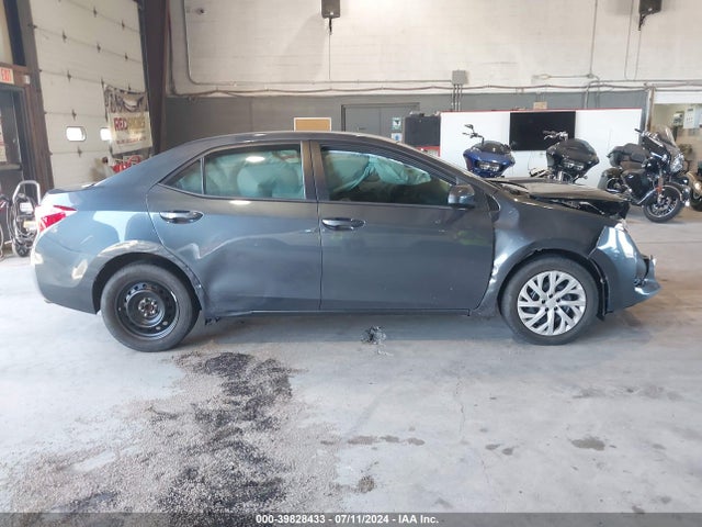 Toyota COROLLA LE 2017 2T1BURHE8HC855323 Image 13