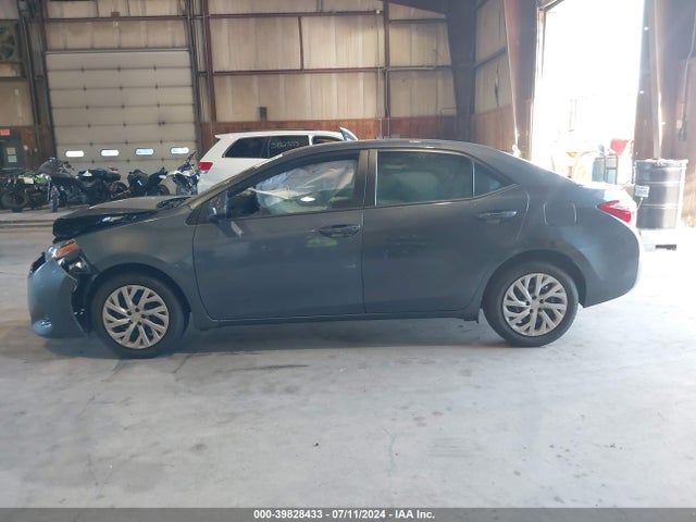 Toyota COROLLA LE 2017 2T1BURHE8HC855323 Image 14