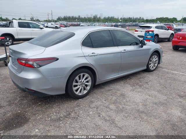 Toyota CAMRY LE 2023 4T1C11AK9PU783723 Image 4