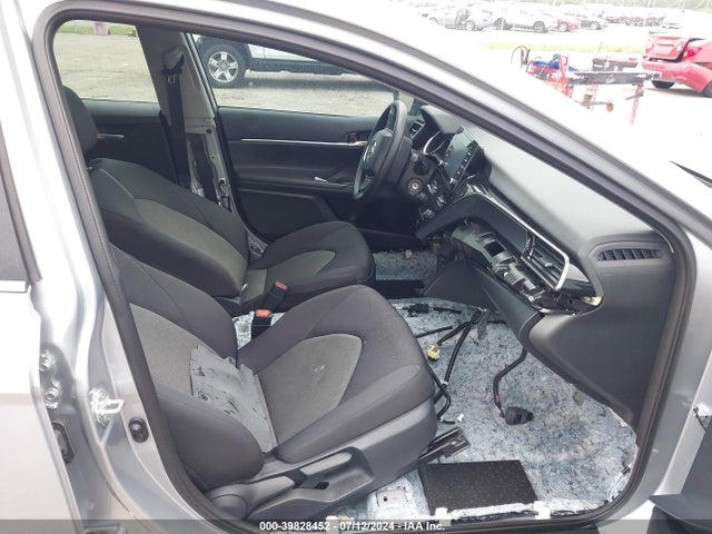 Toyota CAMRY LE 2023 4T1C11AK9PU783723 Image 5