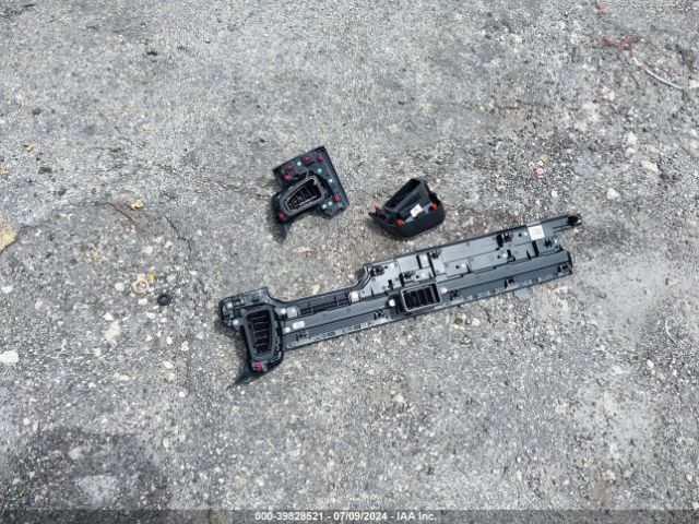 7MMVABEM7RN167451 Mazda Cx-50 2.5 S Premium Plus