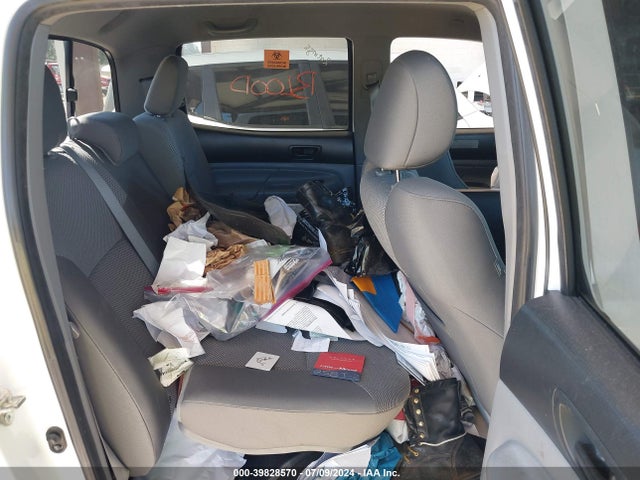 Toyota Tacoma Base V6 2014 3TMLU4EN9EM155891 Image 8