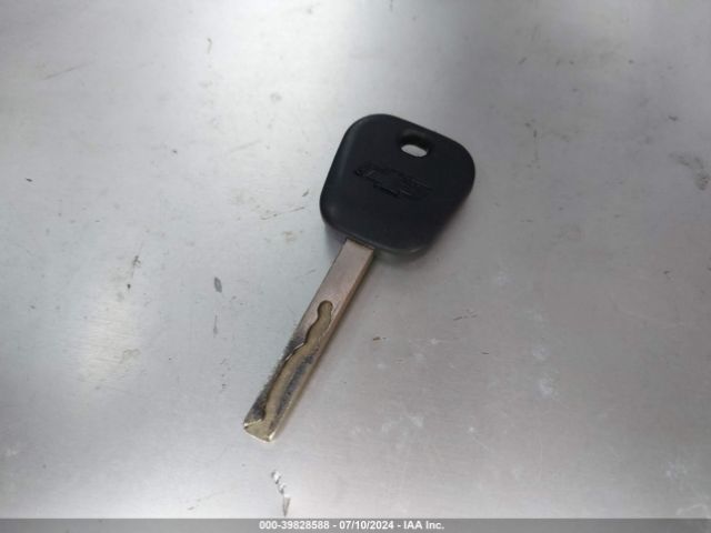 1GCVKRECXGZ286887 Chevrolet Silverado 1500 2lt