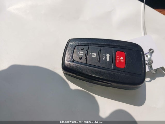 Toyota CAMRY SE 2022 4T1T11AK7NU630352 Image 11