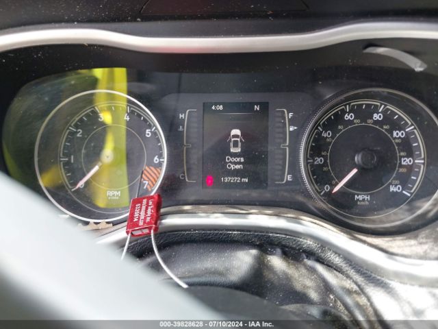 1C4PJMCB1EW268317 Jeep Cherokee Latitude