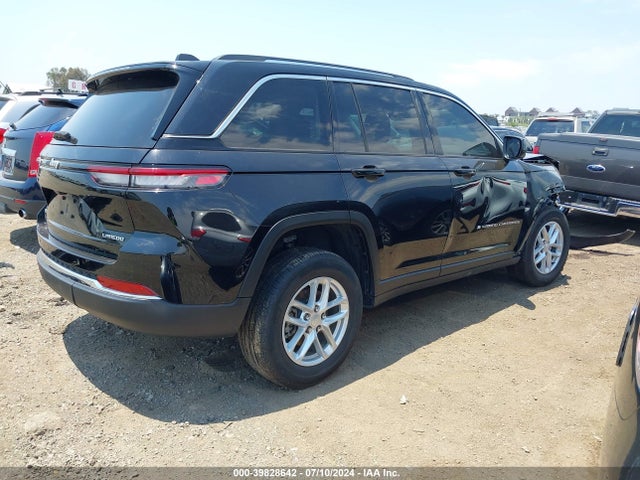 1C4RJHAG1P8910864 Jeep Grand Cherokee Laredo X 4x4