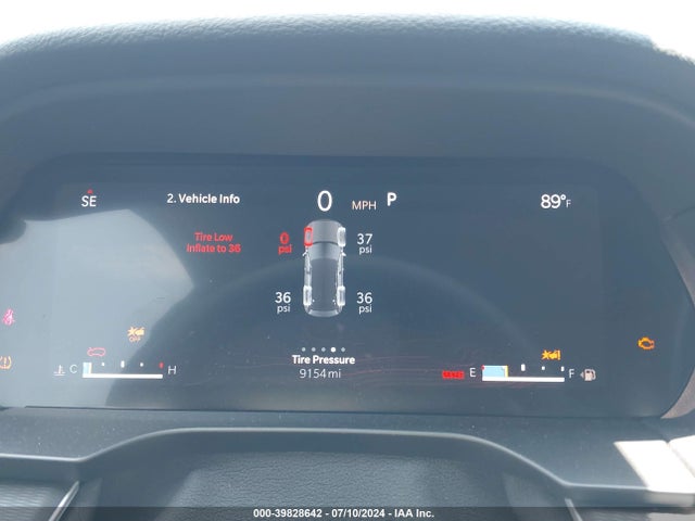 1C4RJHAG1P8910864 Jeep Grand Cherokee Laredo X 4x4