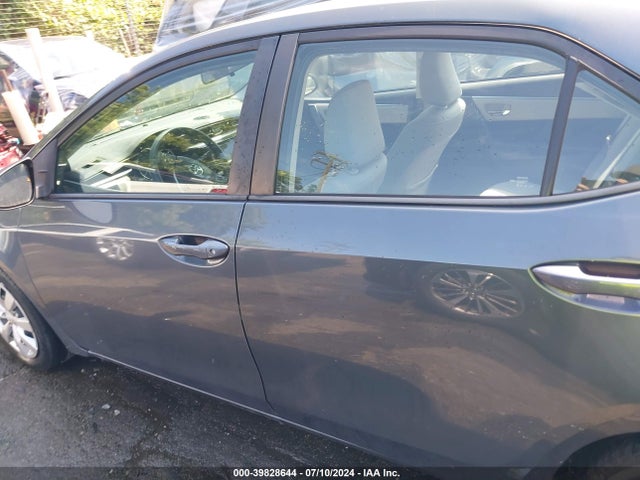 Toyota COROLLA LE 2015 5YFBURHE2FP211250 Image 13