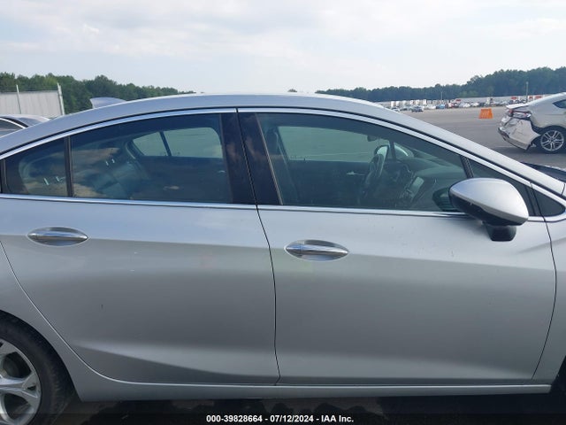 1G1BF5SM2H7207974 Chevrolet Cruze Premier Auto