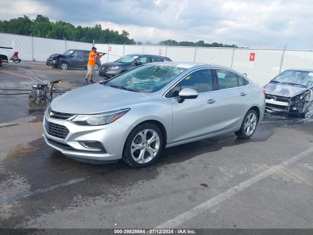 1G1BF5SM2H7207974 Chevrolet Cruze Premier Auto