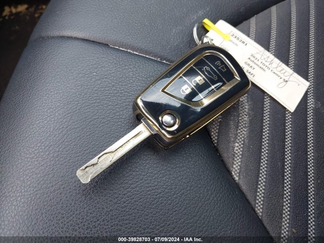 Toyota CAMRY SE 2021 4T1G11AK7MU408300 Image 11