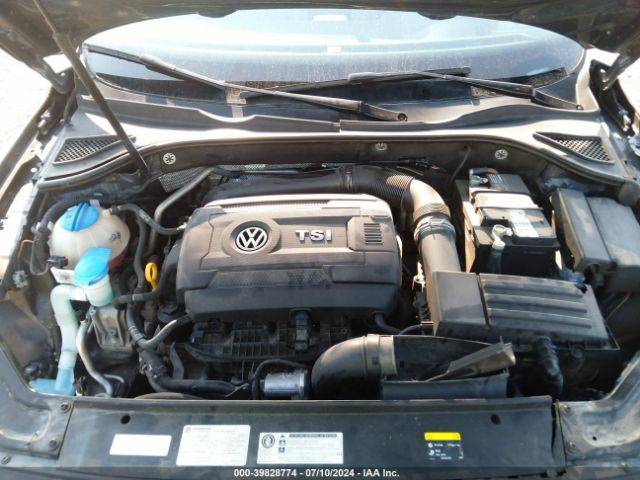 1VWDT7A3XHC068212 Volkswagen Passat 1.8t R-line
