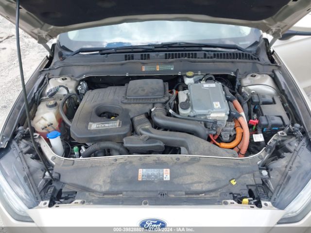 3FA6P0LUXHR344134 Ford Fusion Hybrid Se