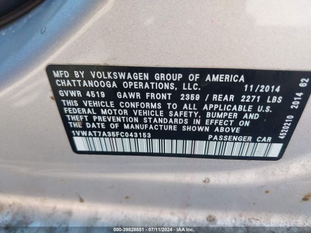 1VWAT7A35FC043153 Volkswagen Passat 1.8t Wolfsburg Edition