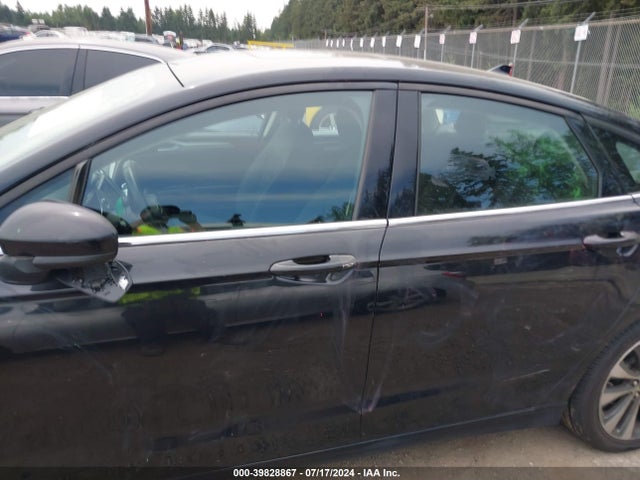 Ford FUSION SE 2019 3FA6P0T92KR236934 Image 14