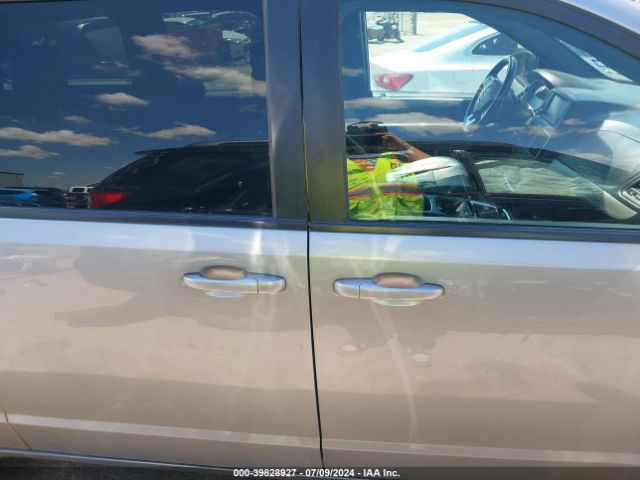 2C4RDGEG6KR565369 Dodge Grand Caravan Gt
