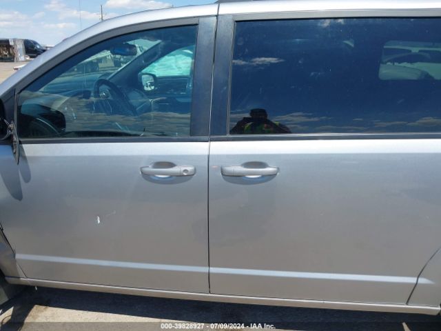 2C4RDGEG6KR565369 Dodge Grand Caravan Gt