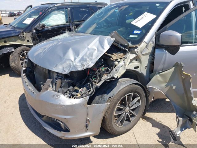 2C4RDGEG6KR565369 Dodge Grand Caravan Gt