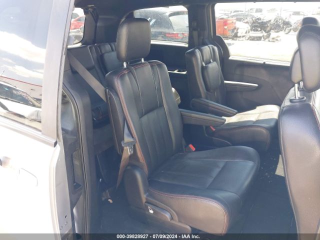 2C4RDGEG6KR565369 Dodge Grand Caravan Gt
