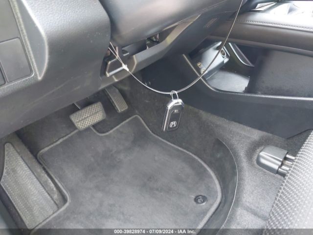 3CZRU6H56NM748040 Honda Hr-v Awd Ex