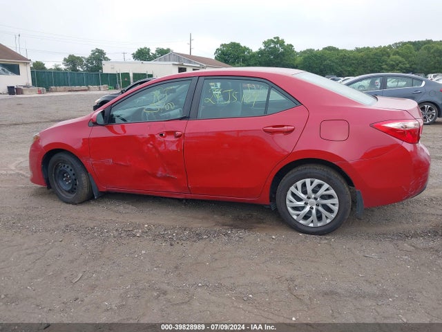 Toyota COROLLA LE 2018 2T1BURHE0JC990415 Image 13