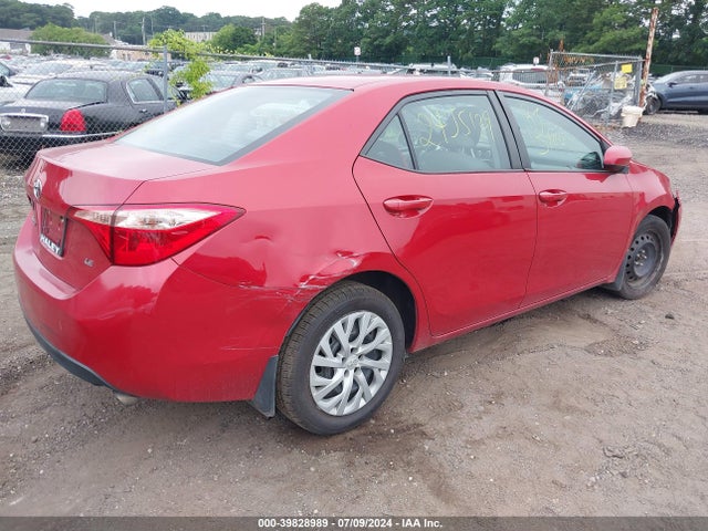 Toyota COROLLA LE 2018 2T1BURHE0JC990415 Image 4