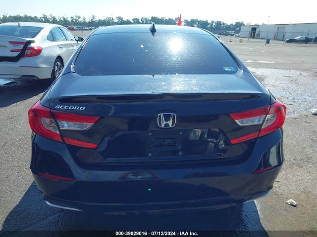Honda ACCORD LX 2018 1HGCV1F18JA056964 Image 16