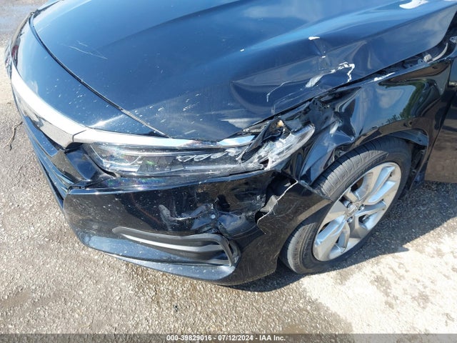 Honda ACCORD LX 2018 1HGCV1F18JA056964 Image 6