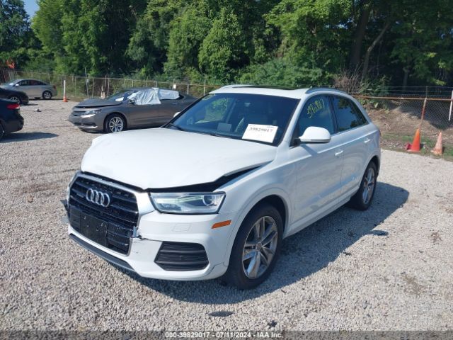 WA1EFCFS9GR010959 Audi Q3 2.0t Premium Plus