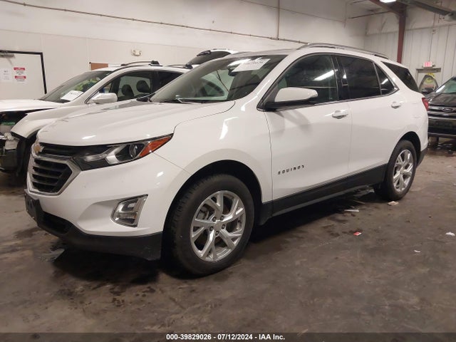 Chevrolet EQUINOX LT 2018 3GNAXTEX4JL387980 Image 2