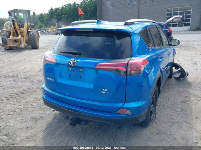 JTMBFREV8JJ731884 Toyota RAV4 LE
