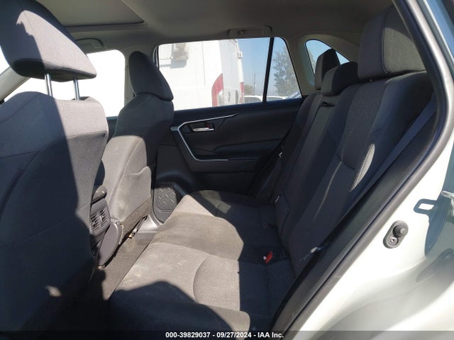 Toyota Rav4 Xle 2019 JTMW1RFV4KD014333 Image 8