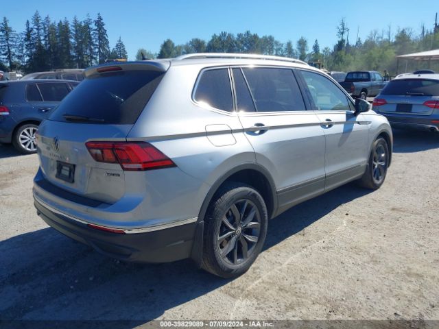3VV2B7AX0NM026238 Volkswagen Tiguan 2.0t Se