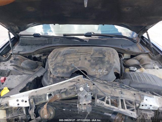 2C3CDXHG3JH169202 Dodge Charger Sxt Plus Rwd