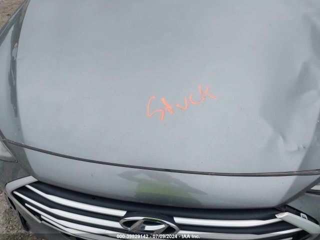 Hyundai Elantra Value Edition 2018 5NPD84LF6JH305637 Image 10