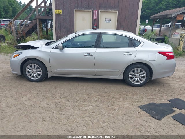 Nissan Altima 2.5 S 2016 1N4AL3AP1GC124821 Image 14
