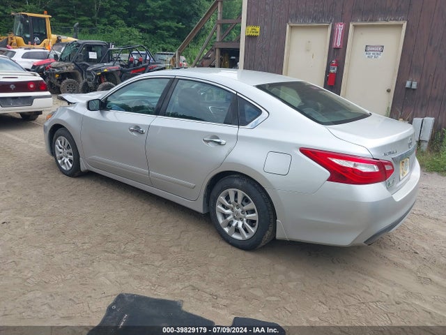 Nissan Altima 2.5 S 2016 1N4AL3AP1GC124821 Image 3