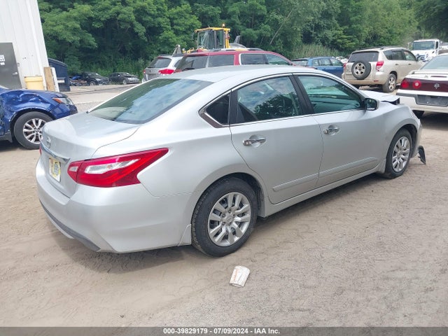 Nissan Altima 2.5 S 2016 1N4AL3AP1GC124821 Image 4