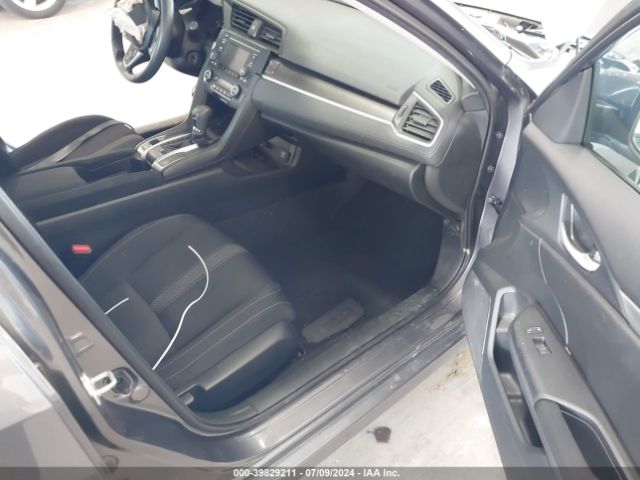 19XFC2F61KE032703 Honda Civic Lx