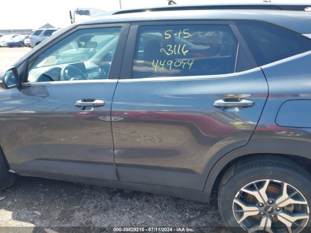 KNDERCAA1P7449094 KIA SELTOS EX