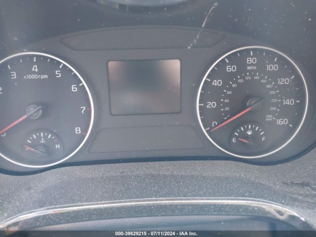 KNDERCAA1P7449094 KIA SELTOS EX