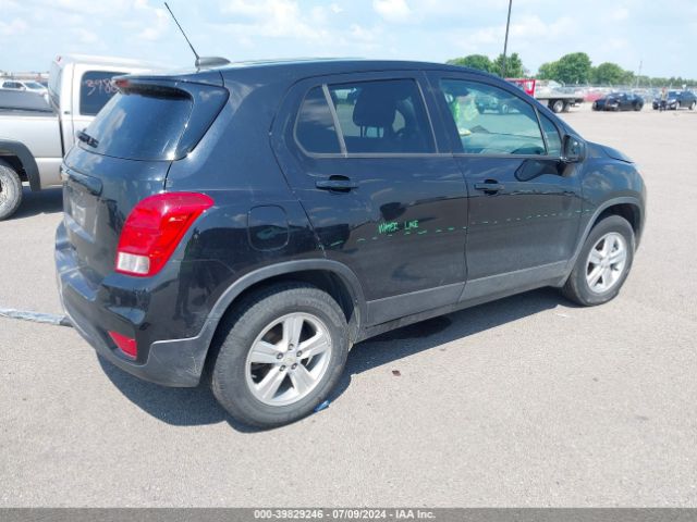 KL7CJNSB2LB084513 Chevrolet Trax Awd Ls