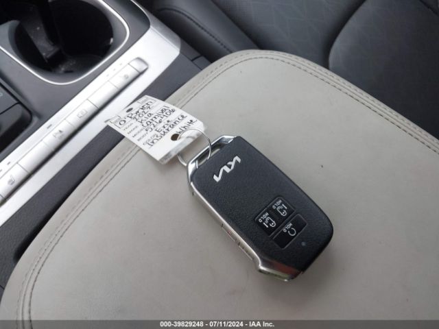 KNDNB4H39N6092221 KIA Carnival Mpv Lx Seat Package