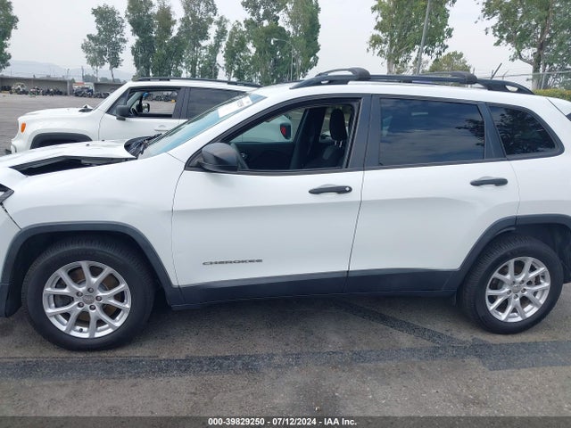 1C4PJLAB8GW177223 Jeep Cherokee Sport